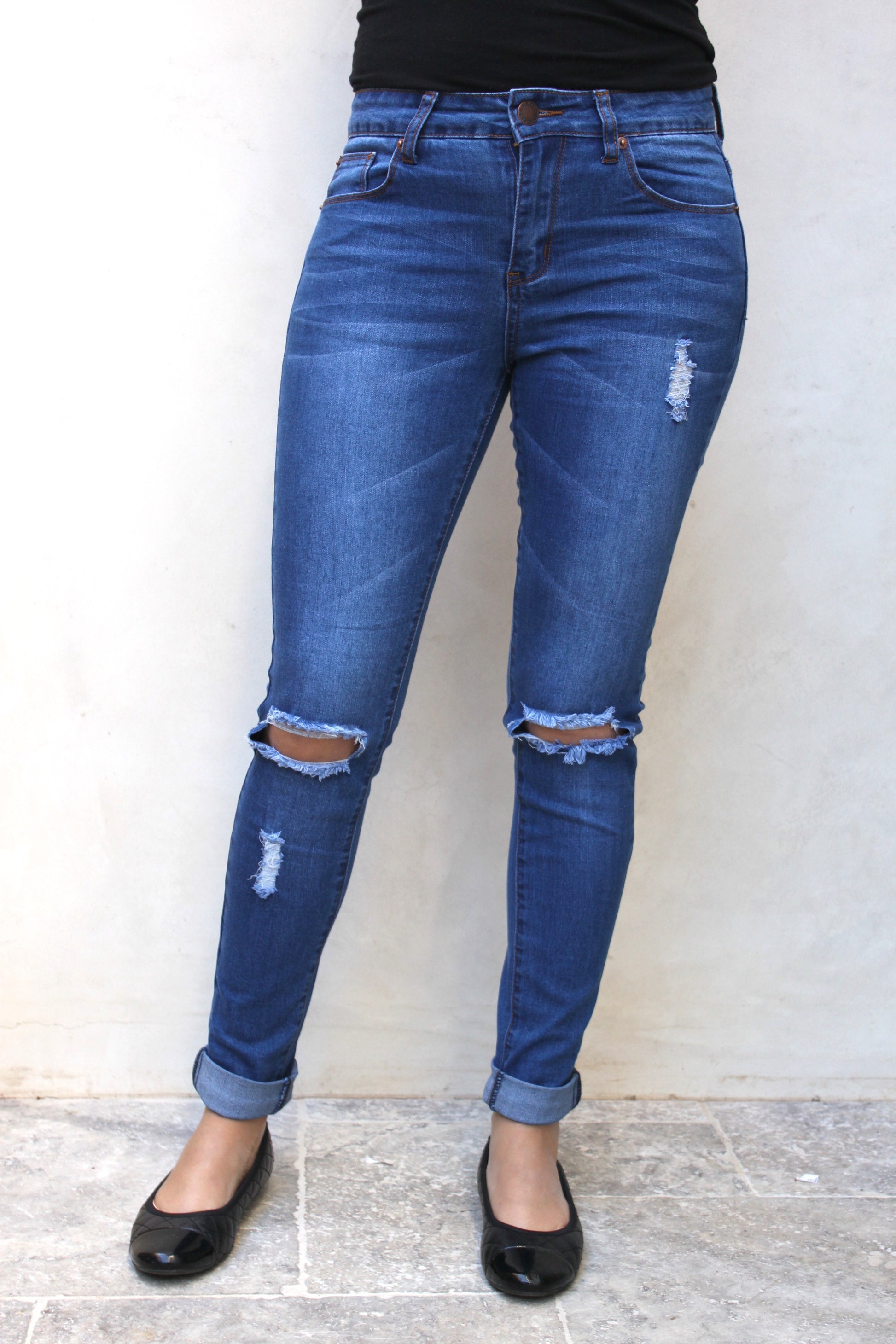 P9744 Sculpting Ripped Jean Leggings - FashionPosh