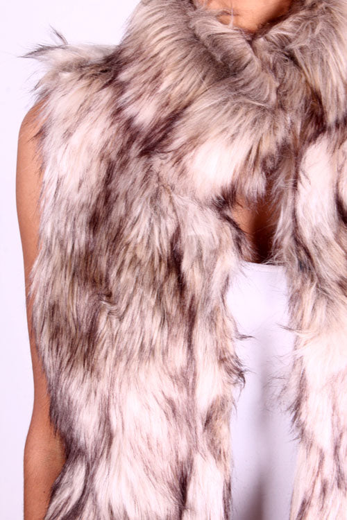 DV569 Chic Faux Fur Vest (More color options) - FashionPosh