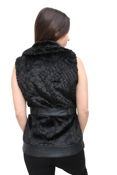 DV623 Chic Zip-Up Fur Vest - FashionPosh