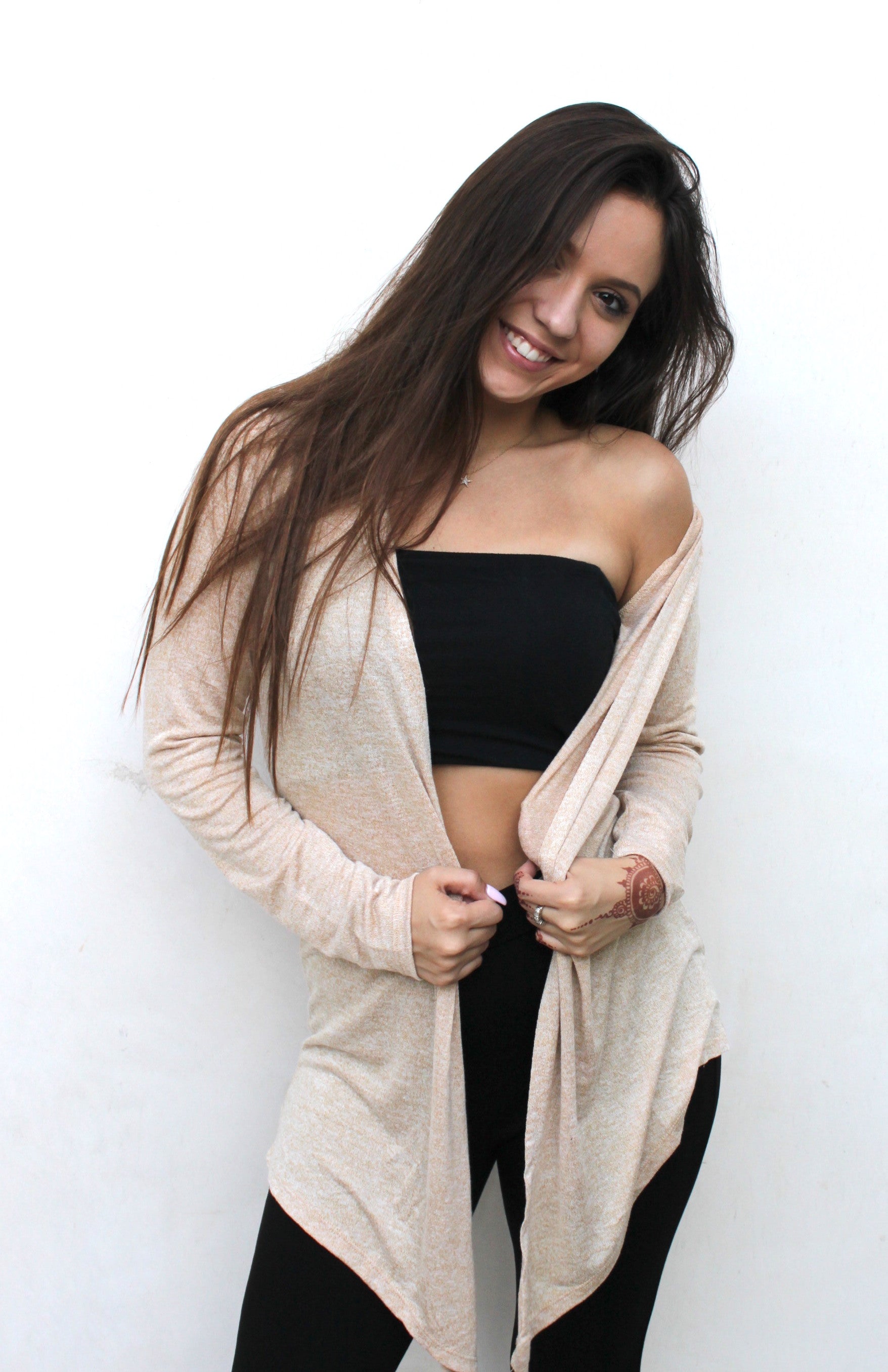 Light Weight Throw On Vest - FashionPosh